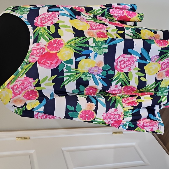 Dress - Picture 5 of 16